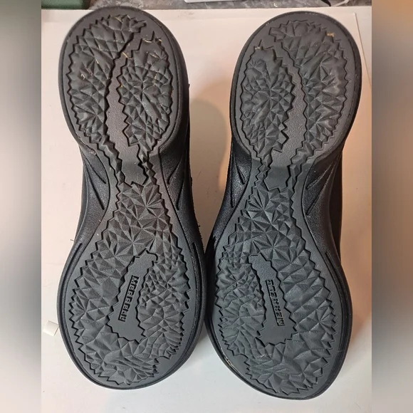 Merrell Women's Black Footwear - Picture 4 of 5